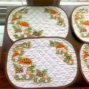 Merry Mushroom Quilted Placemats Set of f 4 Rare Vintage 1981 Sears Roebuck
